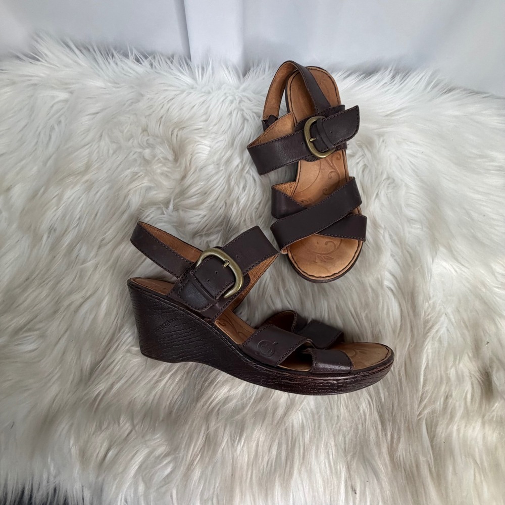 Born Brown Leather Wedge Sandals Buckle Ankle Strap F18223 Womens 9M
